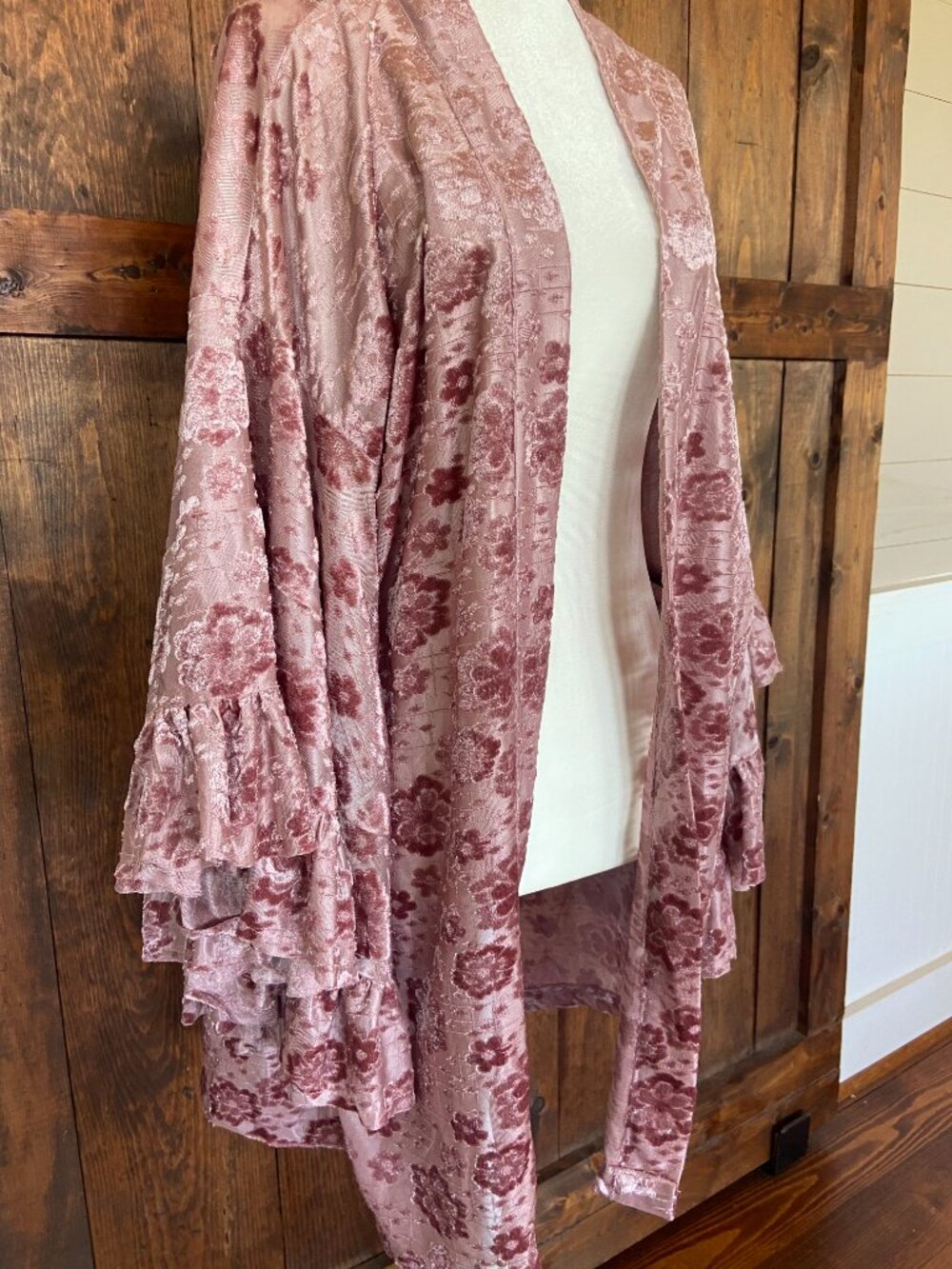 Umgee Pink Burn out Velvet tunic Jacket Sz L - Picture 3 of 9